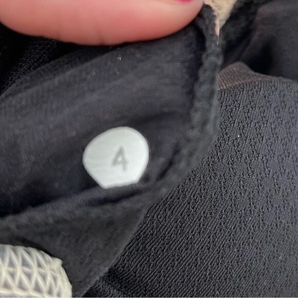 LULULEMON Free to be Wild Animal Print Tank 4 - Picture 5 of 6